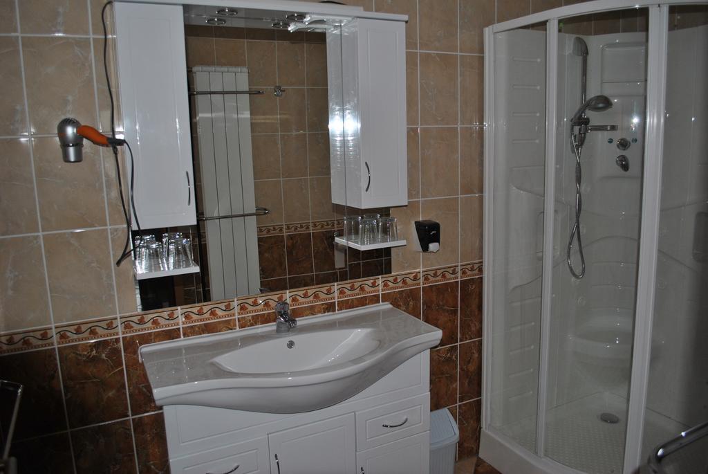 Apartments - Turisticna Kmetija Vrbnjak Ljutomer Room photo
